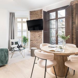 Homeclub Malaga Retreat With Rooftop Terrace Marmoles I